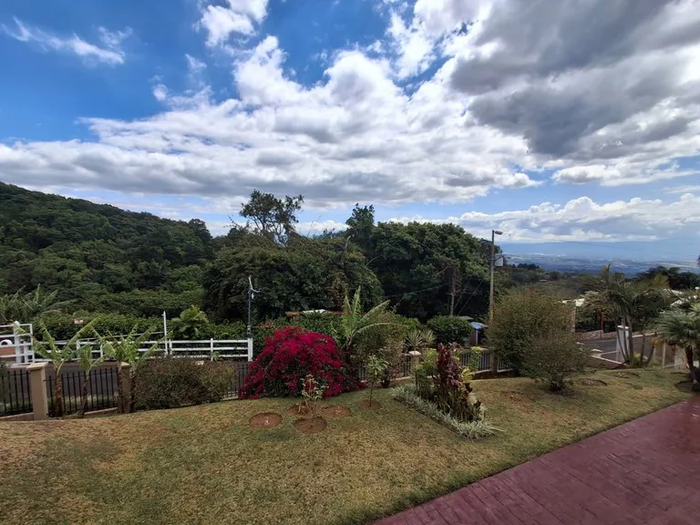House in San Isidro