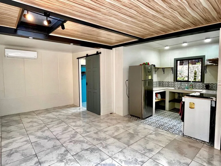 House in Platanillo de Dominical