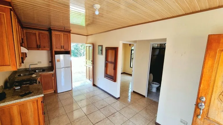 House in El General