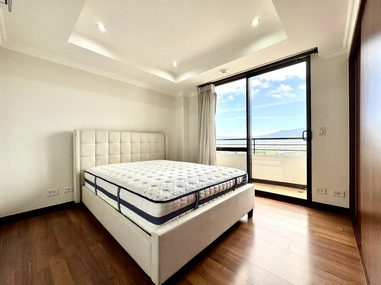 Apartment in La Sabana — photo 5