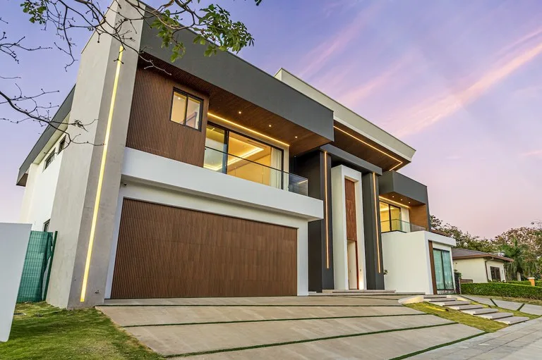 House in Pozos