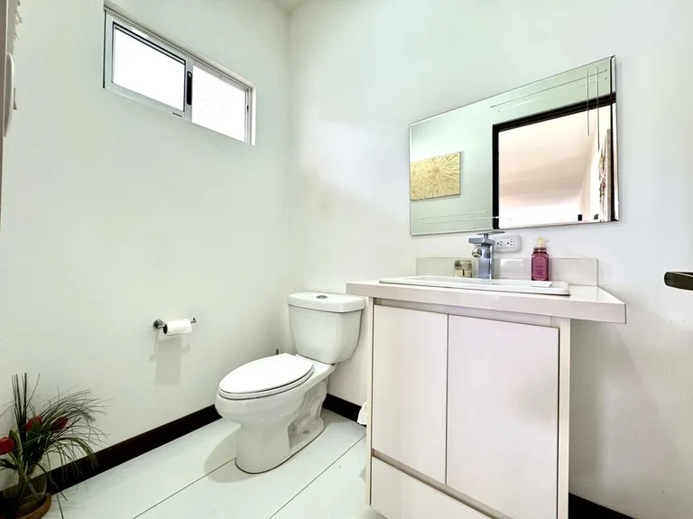 Condominium in Guachipelín — photo 5