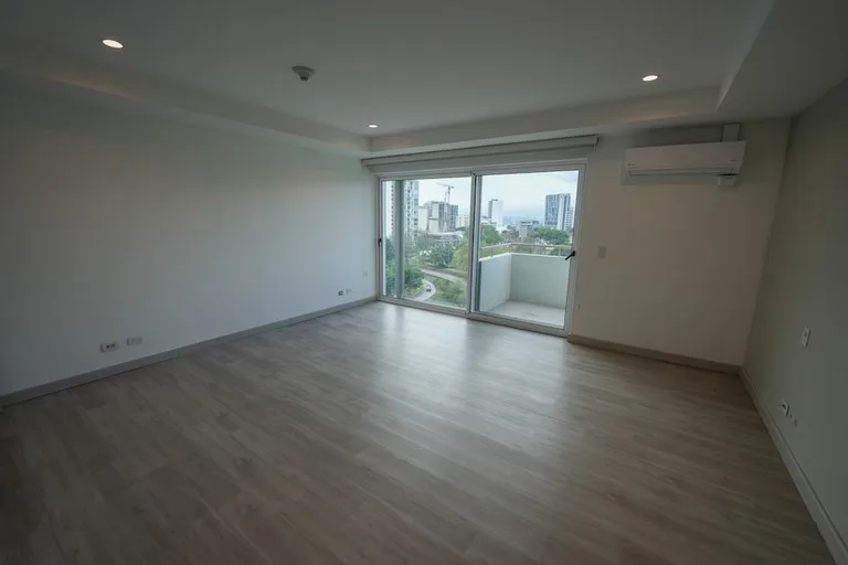 Apartment in La Sabana