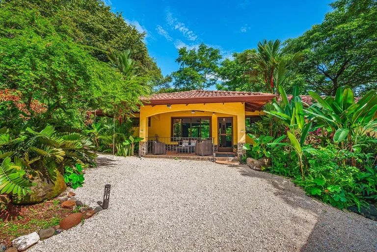 House in Playa Junquillal