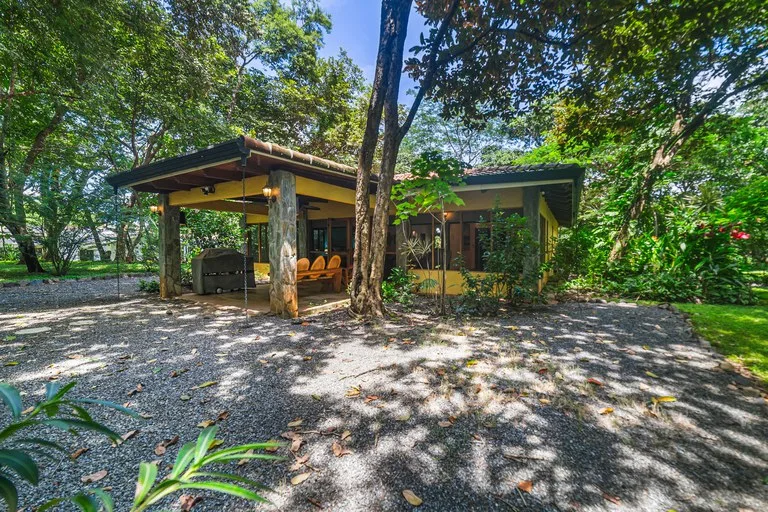 House in Playa Junquillal