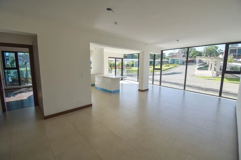 Apartment in San Rafael — photo 3