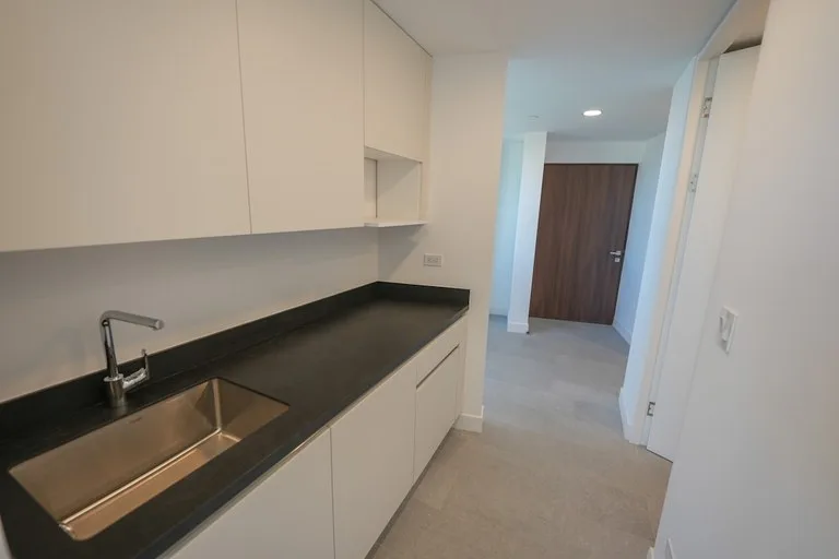 Apartment in San Rafael — photo 4
