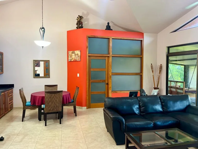 House in Nuevo Tronadora