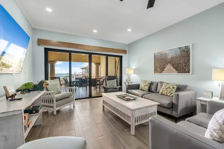 Condominium in Playa Tamarindo