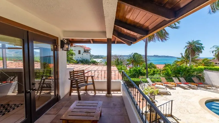 Villa in Playa Flamingo