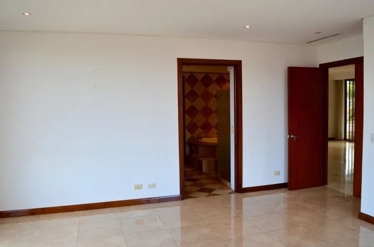 Apartment in Los Laureles — photo 3