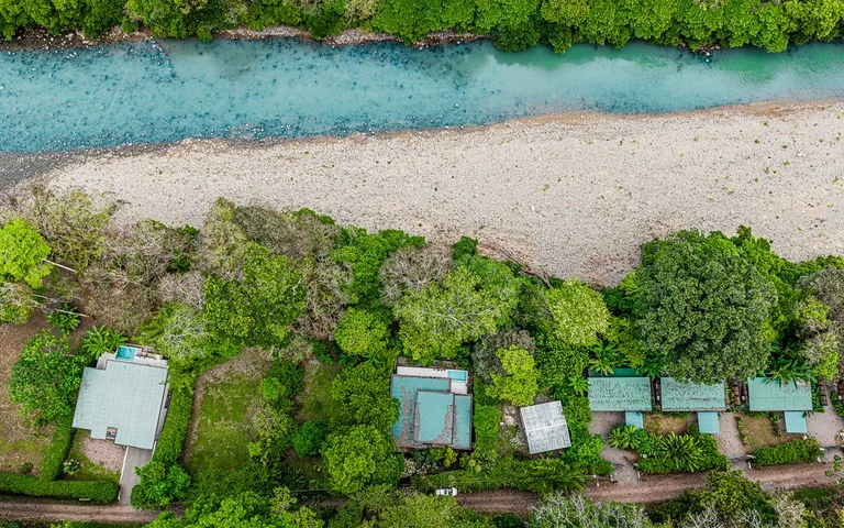 House in Dominical