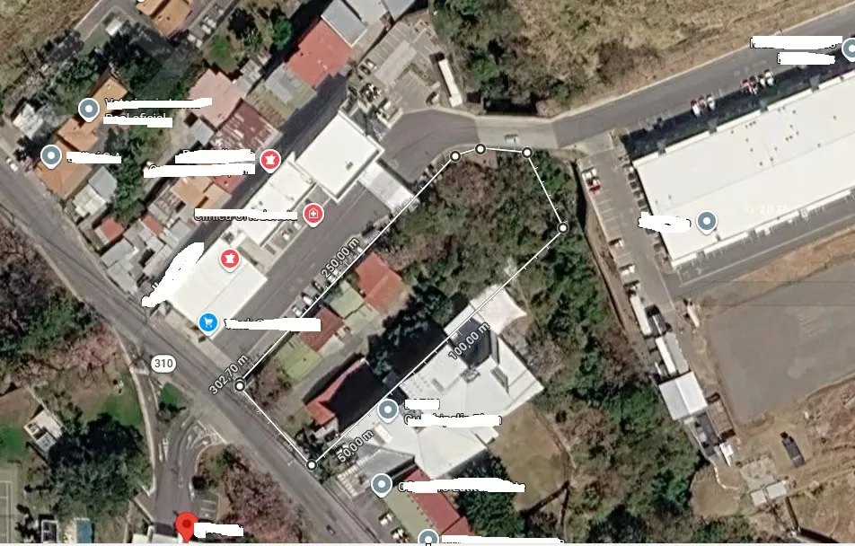 Excellent investment opportunity located on the main road connecting Escazú with Pozos de Santa Ana, within the renowned Golden Mile ...