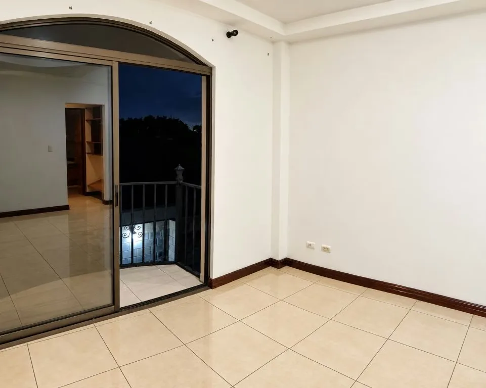 BELLA Y AMPLIA CASA EN CONDOMINIO EN ROHRMOSER (GEROMA, CENAT (ANTIGUO AID), AEROPUERTO, ETC.)., photo 8