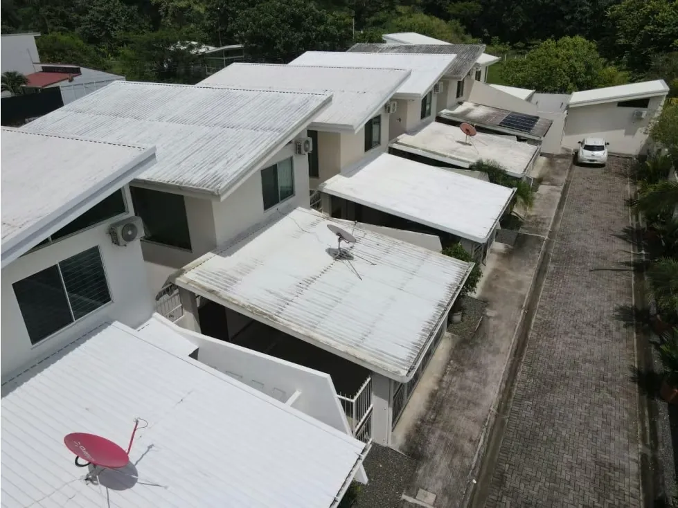 Venta de hermosos Apartamentos con piscina, Playa Agujas, Tarcoles