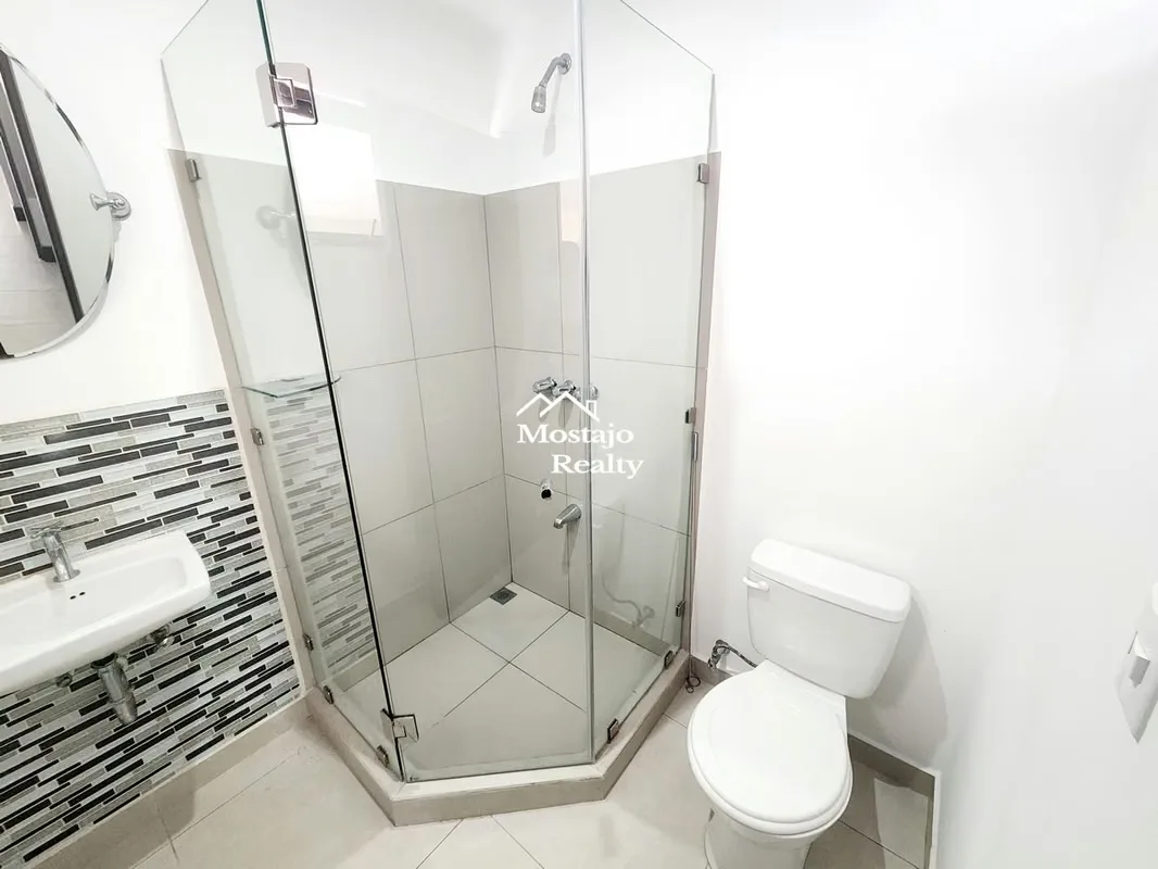 Alquiler de Casa esquinera, linea blanca, Condominio Parques del Sol, Santa Ana, photo 4