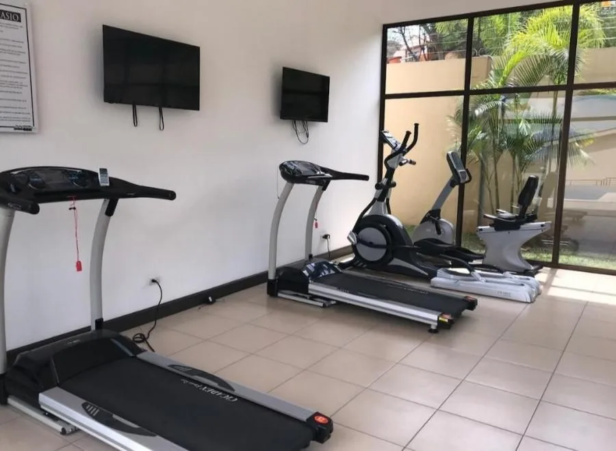 Venta de Confortable Casa en Colón, Mora / Mls. 25-1434 OFC JB - Venta en Mora, photo 8
