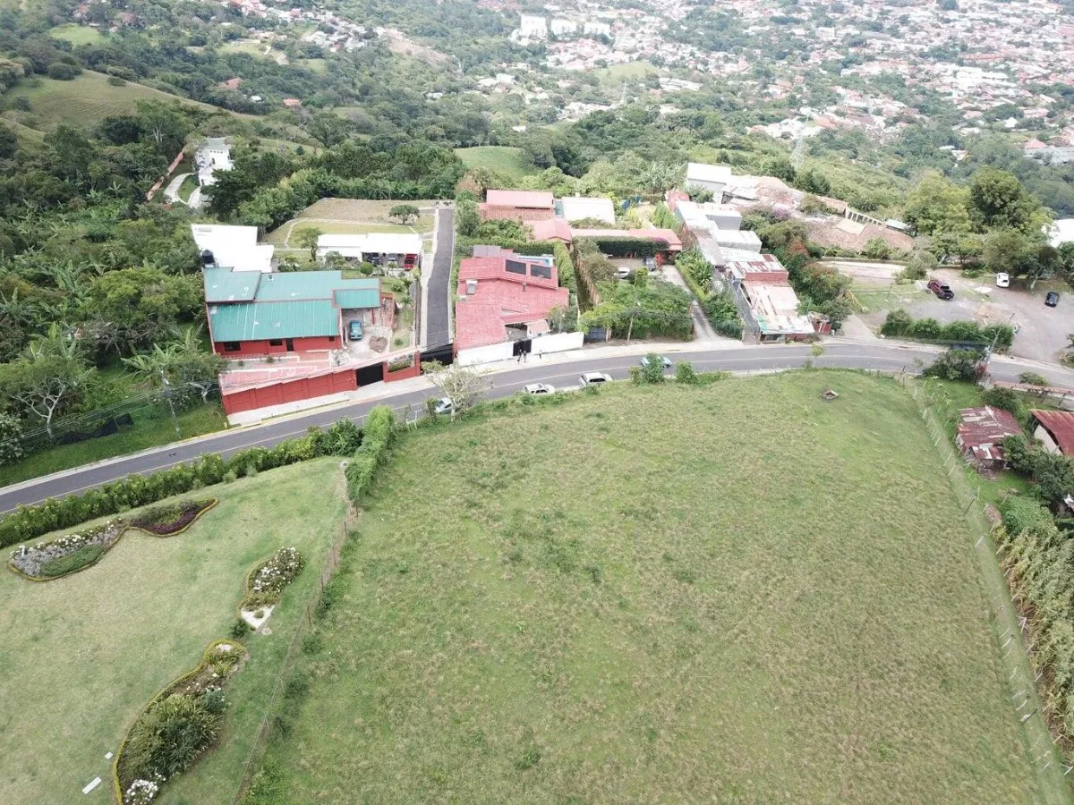 Se vende lote en San Antonio Escazú 25-1031 - Venta en Escazú