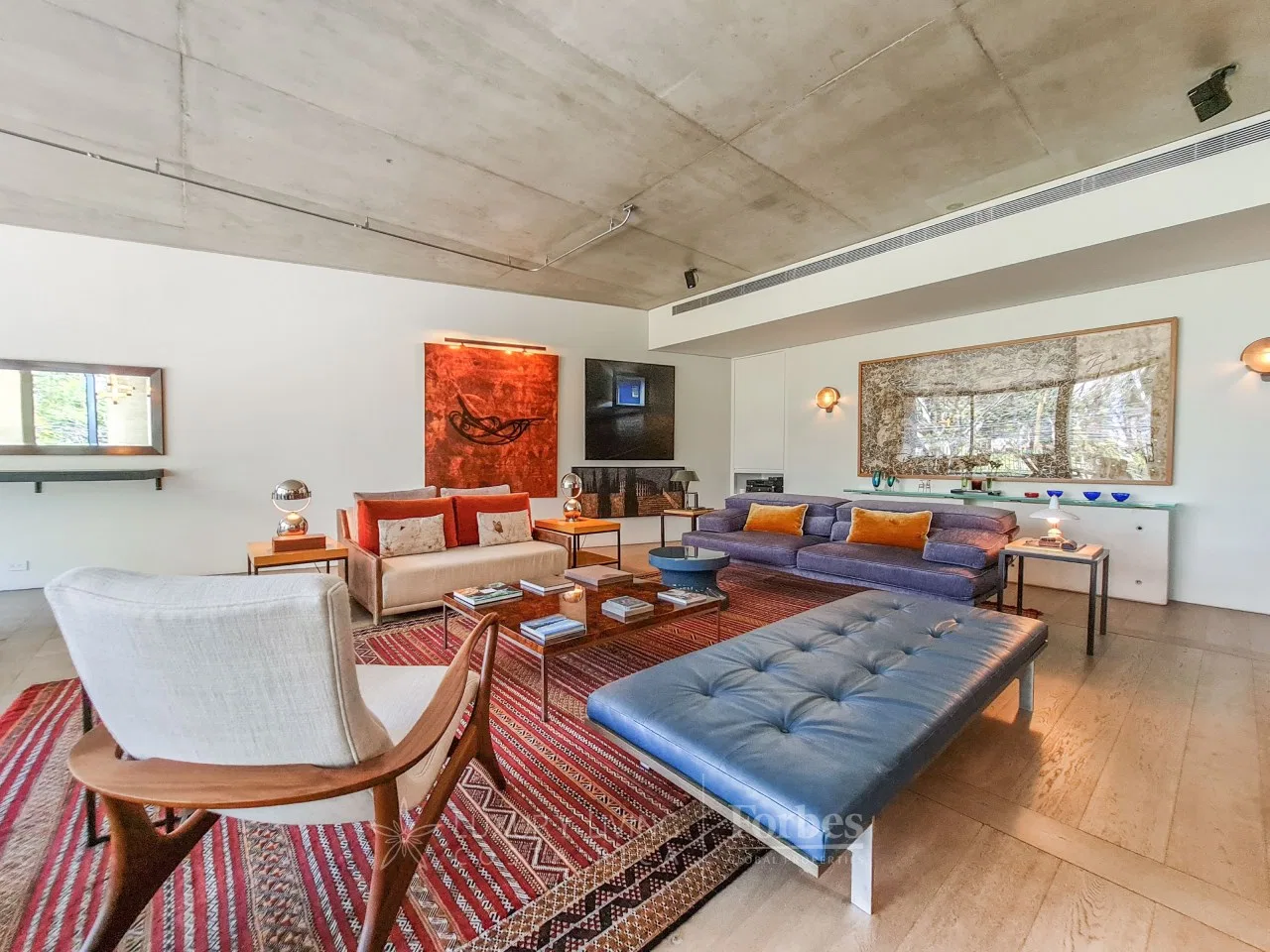 Luxury Apartment in Torre UNO Rohrmoser with high-level finishes