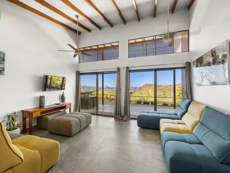 6 Bed Single Family Homes For Sale in Playa Potrero, photo 8