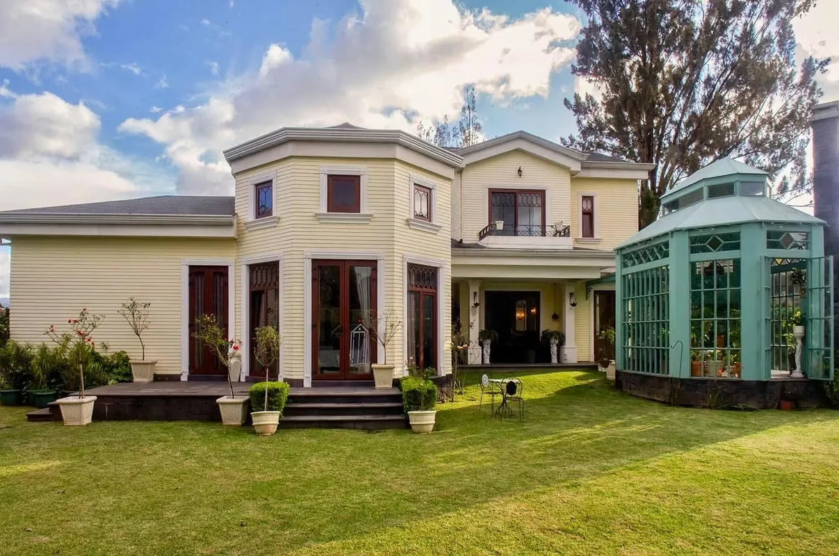 In the heart of the prestigious Monterán residential community lies this uniquely designed residence, created in 2020 to blend classic charm with contemporary comfort., photo 2