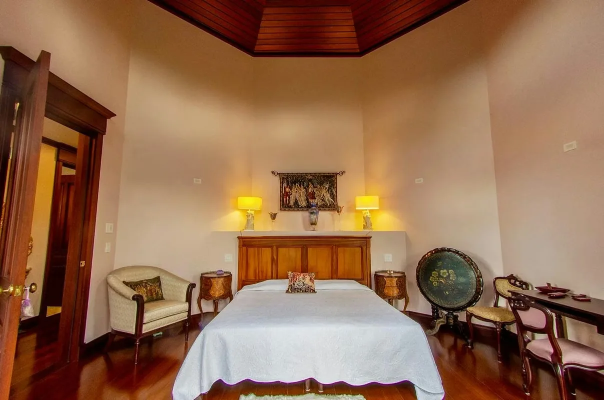 In the heart of the prestigious Monterán residential community lies this uniquely designed residence, created in 2020 to blend classic charm with contemporary comfort., photo 12
