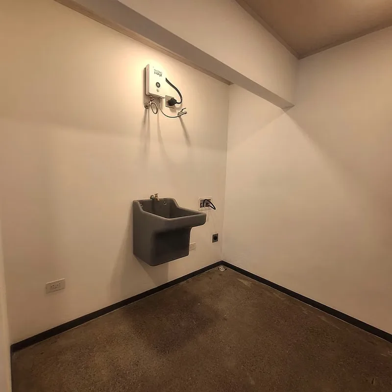 Si está buscando un apartamento para vivir en Saban Oeste, esta es su oportunidad. Este apartamento está ubicado en la Urbanización Loma Linda, a escasos 150 metros sur de la entrada ..., photo 12