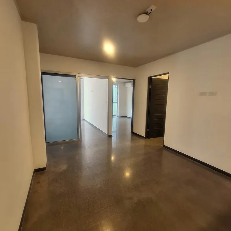 Si está buscando un apartamento para vivir en Saban Oeste, esta es su oportunidad. Este apartamento está ubicado en la Urbanización Loma Linda, a escasos 150 metros sur de la entrada ..., photo 3