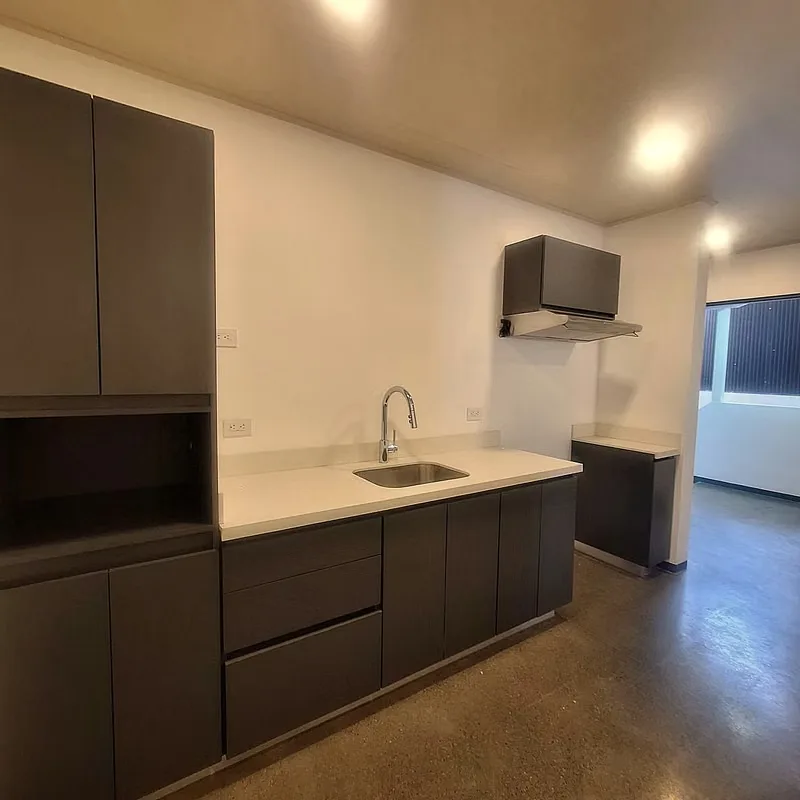 Si está buscando un apartamento para vivir en Saban Oeste, esta es su oportunidad. Este apartamento está ubicado en la Urbanización Loma Linda, a escasos 150 metros sur de la entrada ..., photo 4