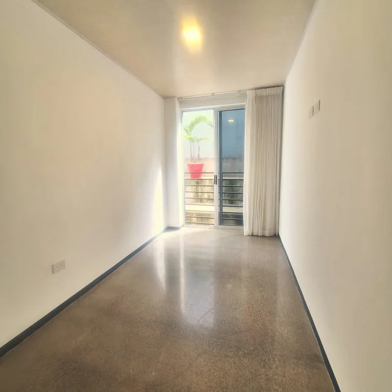 Si está buscando un apartamento para vivir en Saban Oeste, esta es su oportunidad. Este apartamento está ubicado en la Urbanización Loma Linda, a escasos 150 metros sur de la entrada ..., photo 8