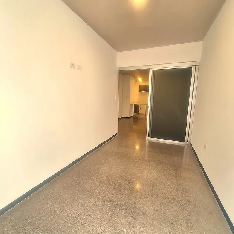 Si está buscando un apartamento para vivir en Saban Oeste, esta es su oportunidad. Este apartamento está ubicado en la Urbanización Loma Linda, a escasos 150 metros sur de la entrada ..., photo 9
