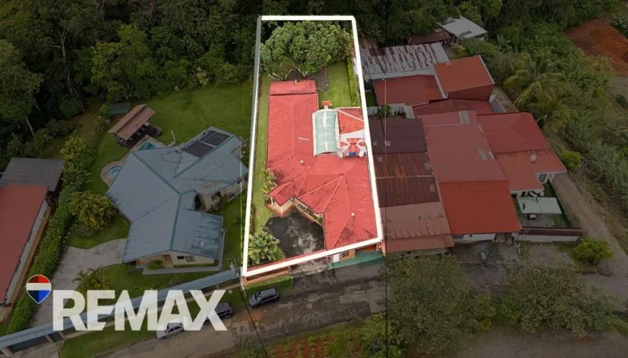 ELEGANTE Y ESPACIOSA CASA A LA VENTA CON LLAVE EN MANO EN EL CENTRO DE PÉREZ ZELEDÓN - Venta en Perez Zeledón, photo 10