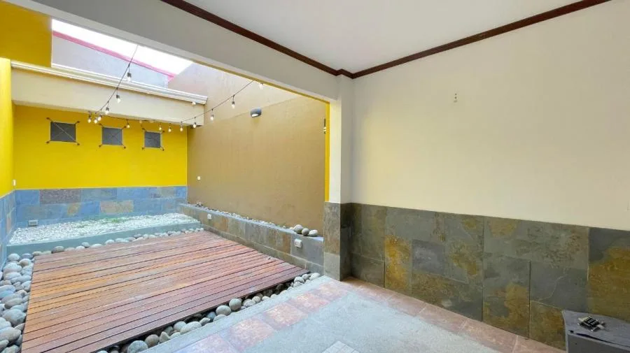 Venta de Casa en Lomas de Ayarco Curridabat MGA - Venta en Curridabat, photo 9