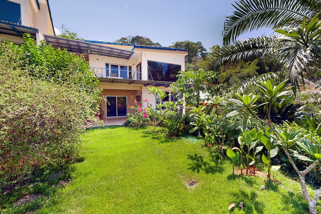 Villa and Studio Apartment in Uvita, photo 12
