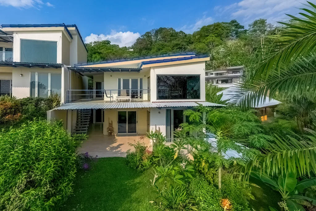 Villa and Studio Apartment in Uvita, photo 4