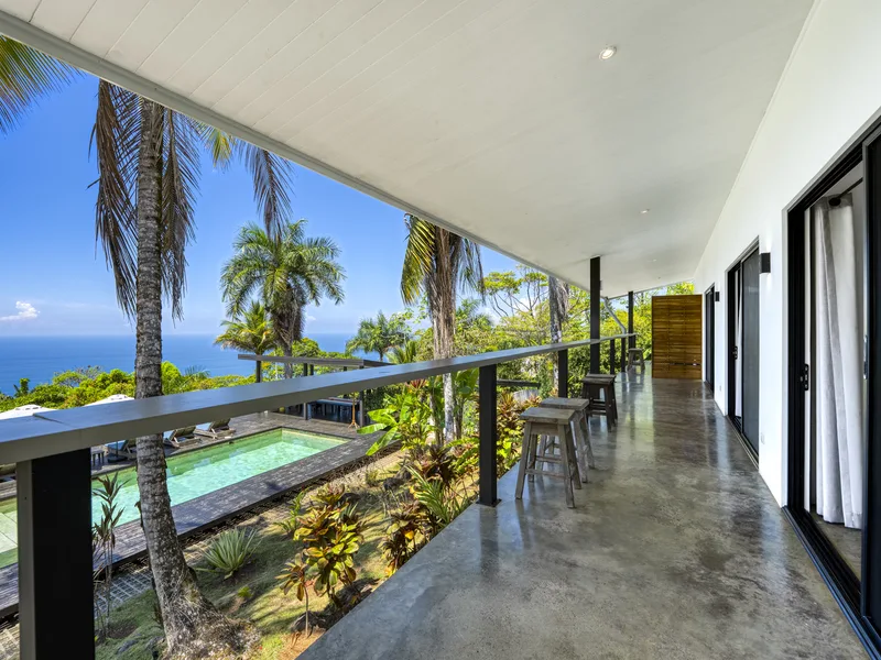 5 Bed Single Family Homes For Sale in Dominical