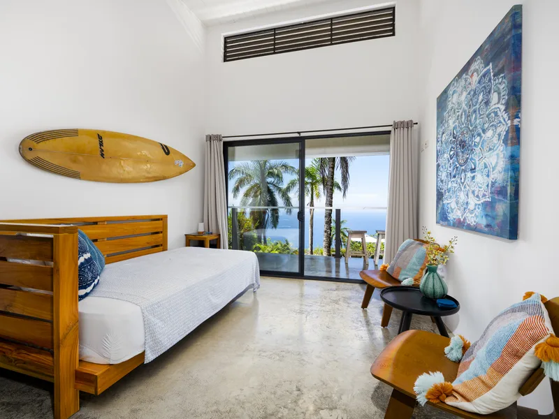5 Bed Single Family Homes For Sale in Dominical, photo 6