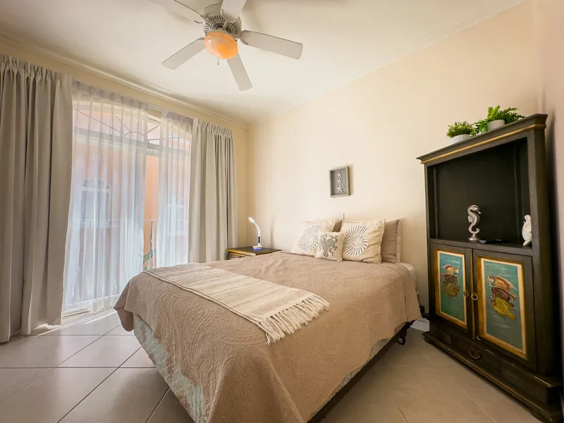 3 Bed Condo For Sale in Herradura, photo 3