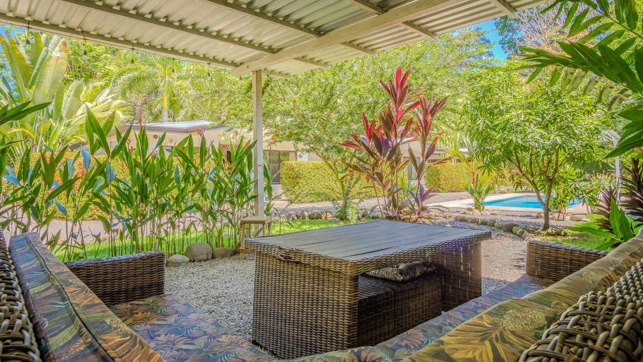 PROPERTY WITH 3 HOMES AND A POOL IN UVITA – 0.25 ACRES, photo 23