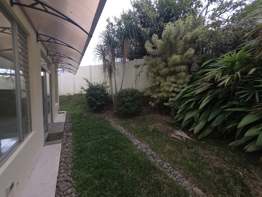 Hermosa casa de dos niveles ubicada en una zona estratégica de Sabanilla, ideal para quienes buscan comodidad, seguridad y una excelente ..., photo 2
