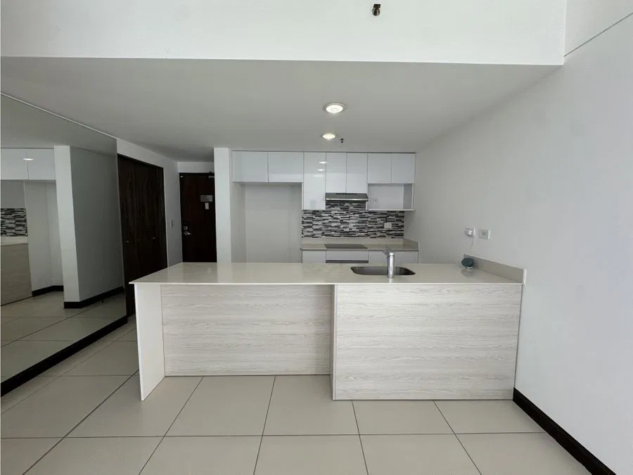 Alquiler de apartamento inteligente en Condominio U Nunciatura