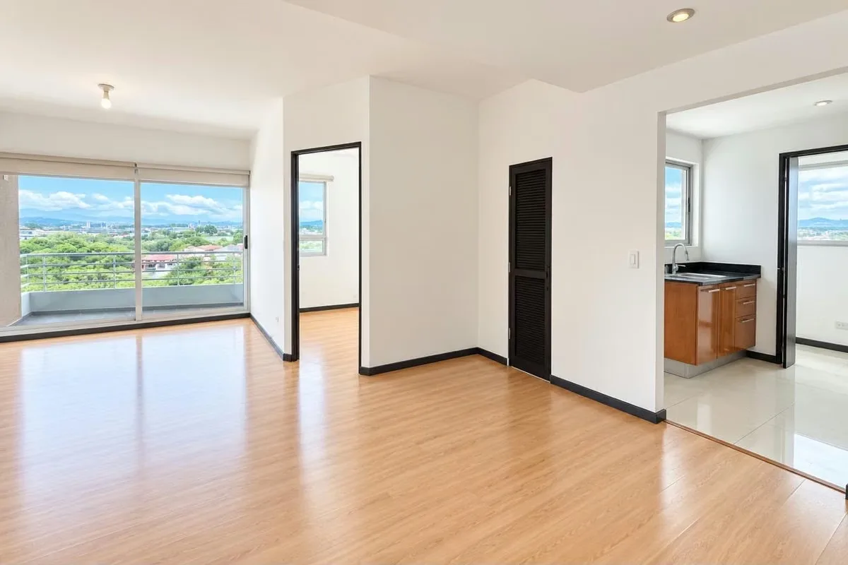 El área del apartamento (70 m2) + parqueo (14.5 m2) + bodega (5.5 m2) para un total de ..., photo 13
