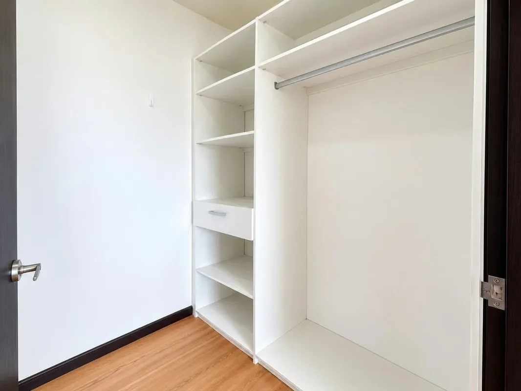 El área del apartamento (70 m2) + parqueo (14.5 m2) + bodega (5.5 m2) para un total de ..., photo 14