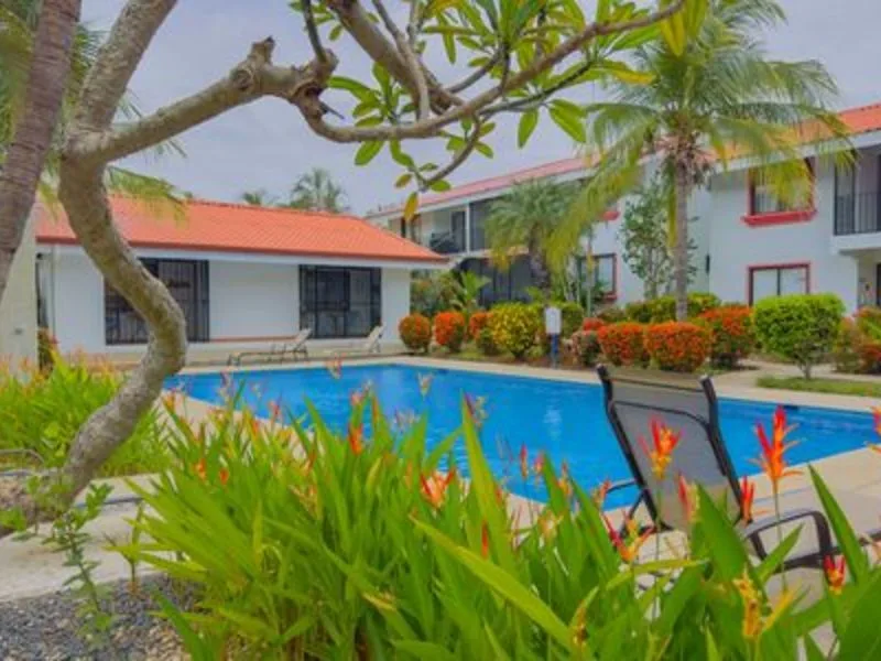 2 Bed Condo For Sale in Playas Del Coco