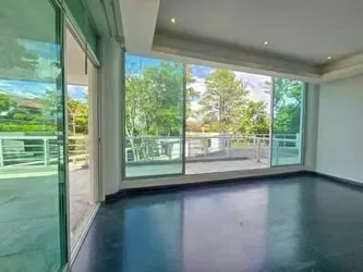 Se ofrece en alquiler o venta exclusivo apartamento esquinero ubicado en primer nivel, de una sola planta. Área total de construcción: 195 m² (incluye 2 espacios de parqueo bajo ..., photo 15