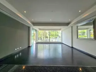 Se ofrece en alquiler o venta exclusivo apartamento esquinero ubicado en primer nivel, de una sola planta. Área total de construcción: 195 m² (incluye 2 espacios de parqueo bajo ..., photo 4