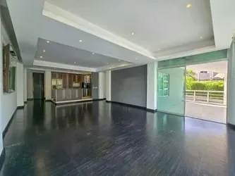 Se ofrece en alquiler o venta exclusivo apartamento esquinero ubicado en primer nivel, de una sola planta. Área total de construcción: 195 m² (incluye 2 espacios de parqueo bajo ..., photo 7