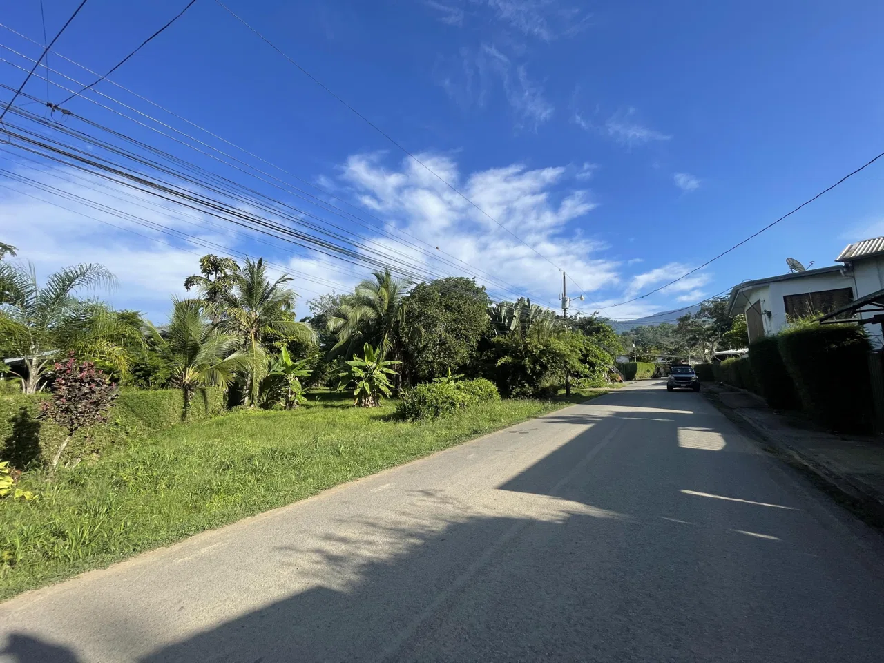 Top Comercial en Uvita