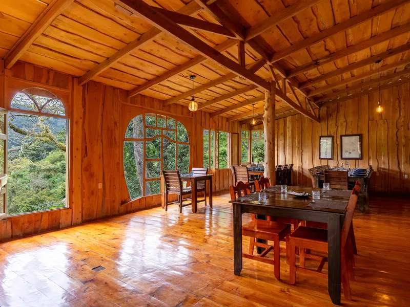 12 Bed Hotel / Leisure For Sale in Dota, photo 4