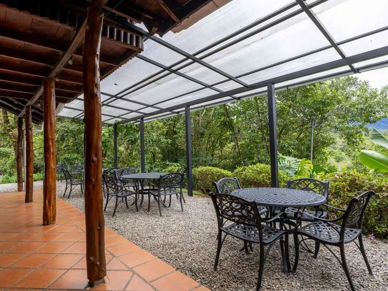 12 Bed Hotel / Leisure For Sale in Dota, photo 7